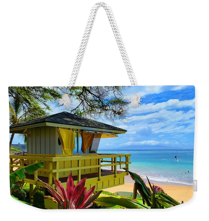 Maui Weekender Tote Bag featuring the photograph Maui Kamaole Beach by Michael Rucker