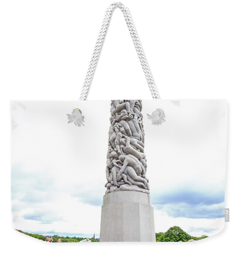 Oslo Weekender Tote Bag featuring the photograph Monolith of 121 Human Figures by Allan Levin