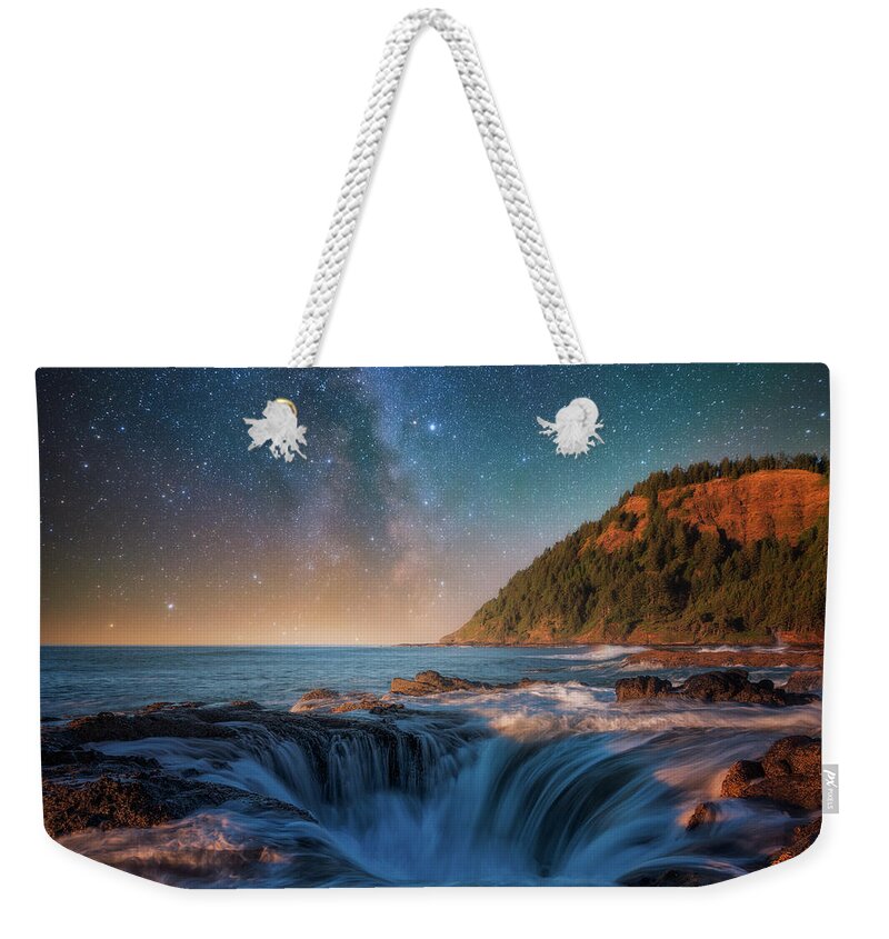 Oregon Weekender Tote Bag featuring the photograph Moonlight Night at the Well by Darren White