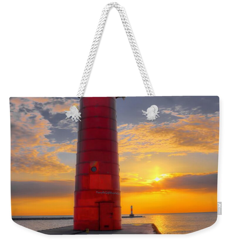 Lighthouse Weekender Tote Bag featuring the photograph Morning at the Kenosha Lighthouse by Dale Kauzlaric