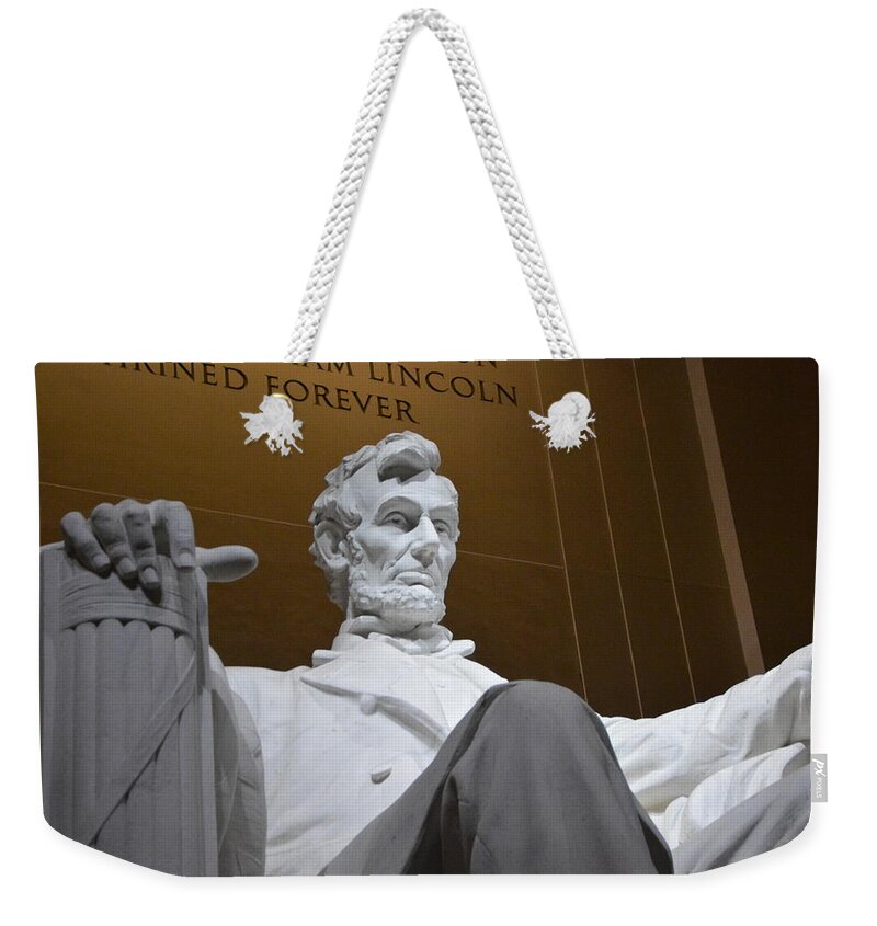 Nations Capital Weekender Tote Bag featuring the photograph Mr. Lincoln by Brian O'Kelly