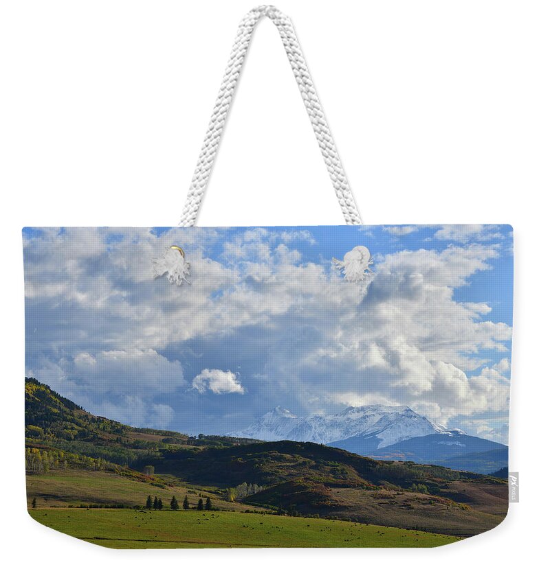Colorado Weekender Tote Bag featuring the photograph Mt. Wilson from Last Dollar Road by Ray Mathis
