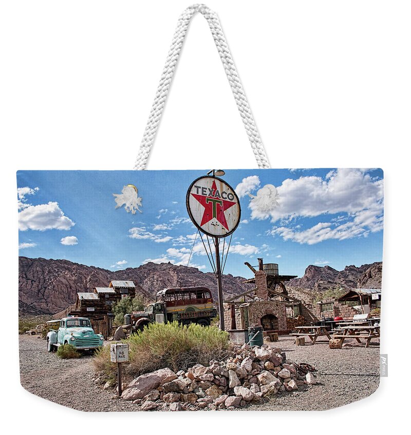 Nelson Weekender Tote Bag featuring the photograph Nelson Texaco by Kristia Adams