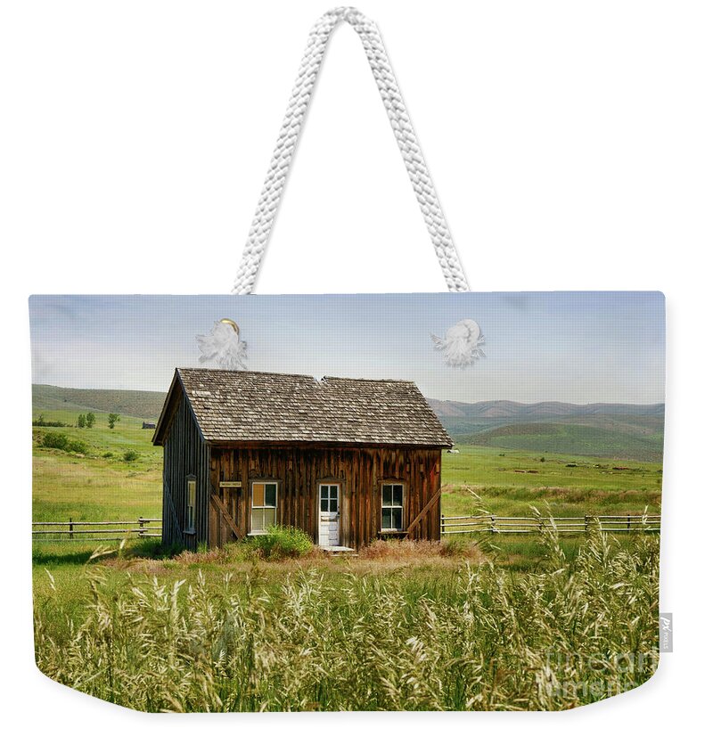 Chesterfield Weekender Tote Bag featuring the photograph Nephi Moss Cabin by Roxie Crouch