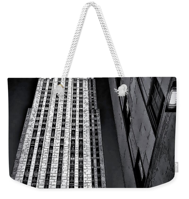 New York City Weekender Tote Bag featuring the photograph New York City Sights - Skyscraper by Walt Foegelle