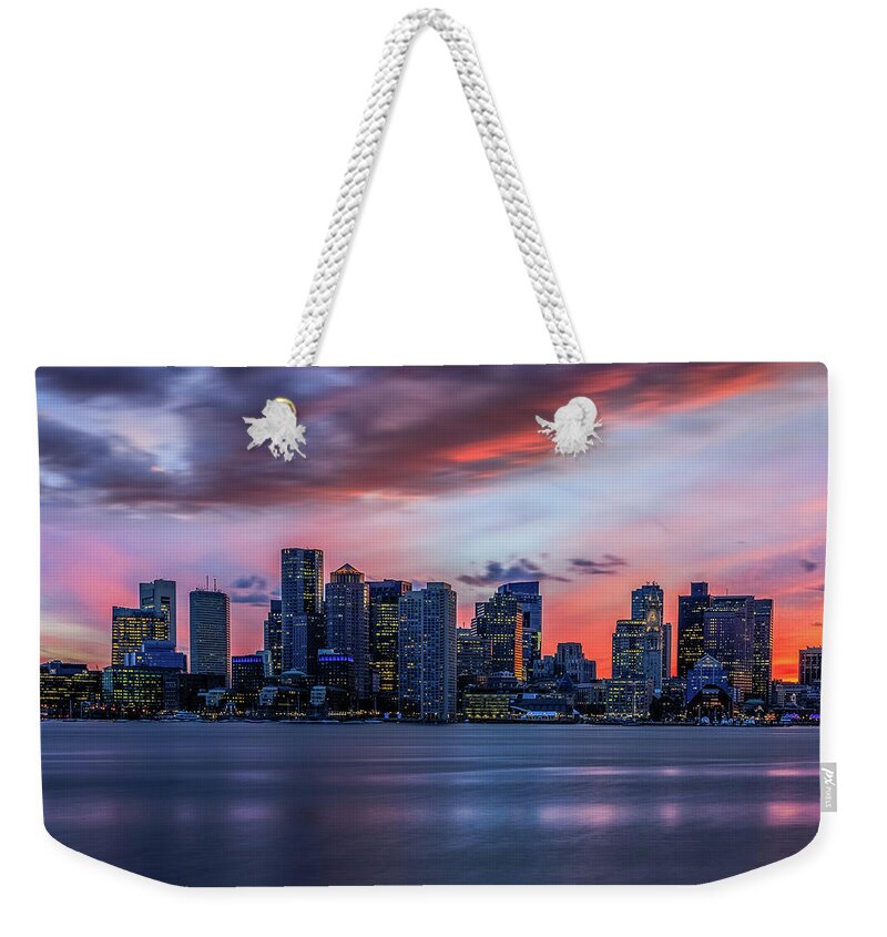 Boston Weekender Tote Bag featuring the photograph Night on the Town by Rob Davies