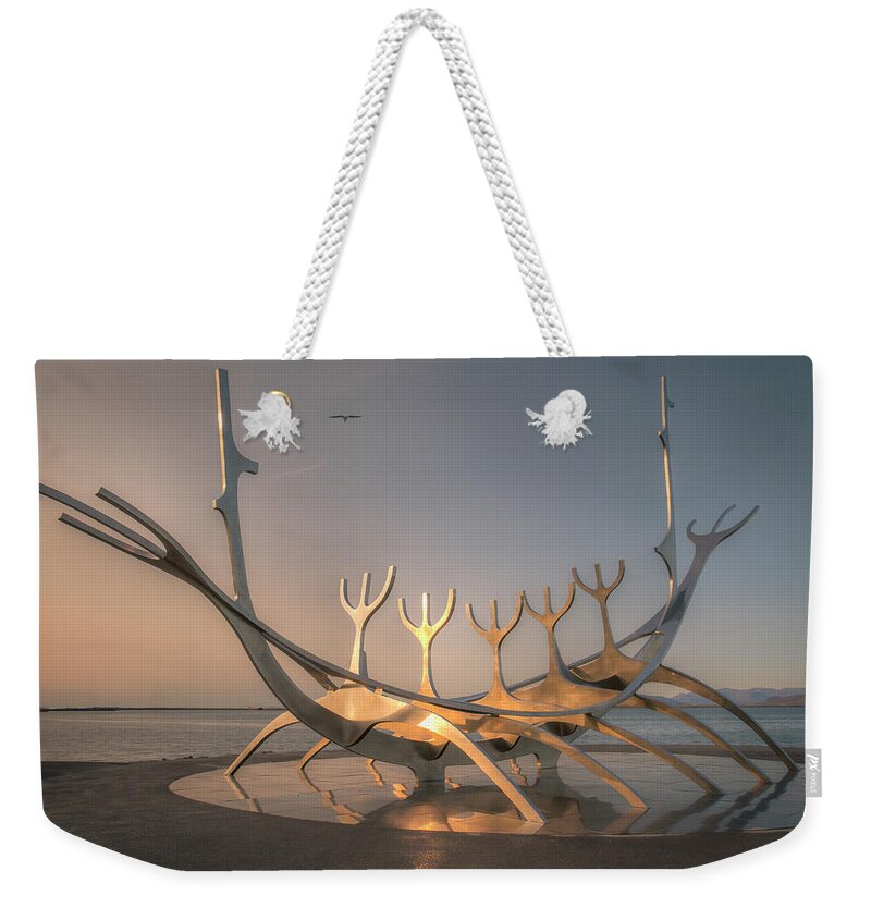Sun Voyager Weekender Tote Bag featuring the photograph Ode to the Sun 0635 by Kristina Rinell