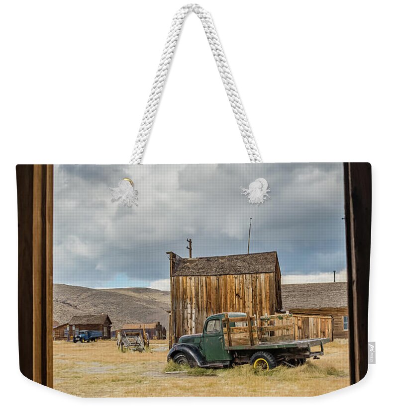 Bodie Weekender Tote Bag featuring the photograph Old Window by Mike Ronnebeck