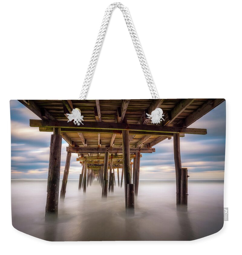 Nags Head Weekender Tote Bag featuring the photograph Outer Banks NC Seascape Nags Head North Carolina by Dave Allen