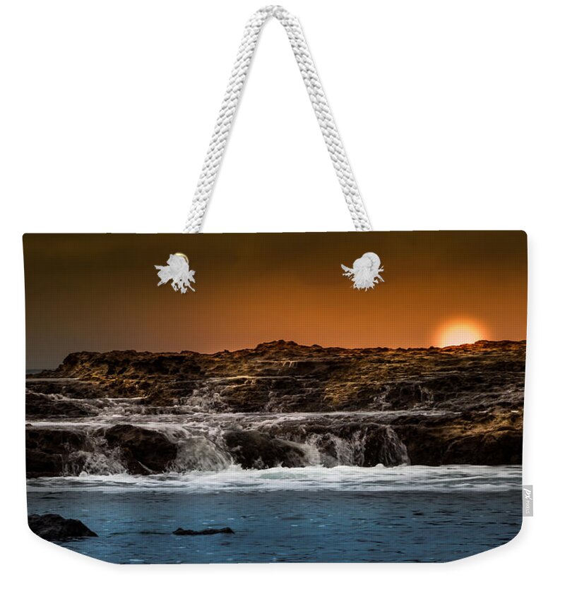Water Weekender Tote Bag featuring the photograph Palos Verdes Coast by Ed Clark