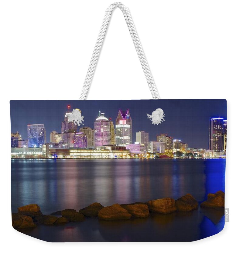 Detroit Weekender Tote Bag featuring the photograph Panoramic Detroit by Frozen in Time Fine Art Photography
