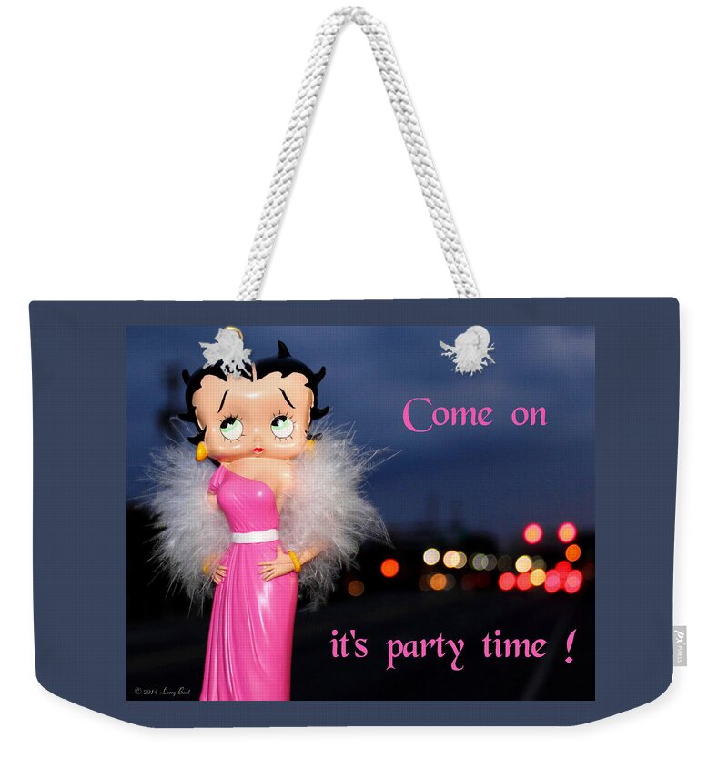 Betty Weekender Tote Bag featuring the photograph Party Time by Larry Beat