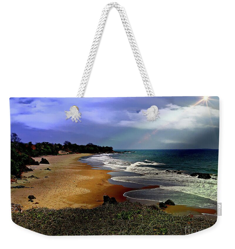 Hot Weekender Tote Bag featuring the photograph Pedasi Beach, In The Dry Arc Of Panama by Al Bourassa