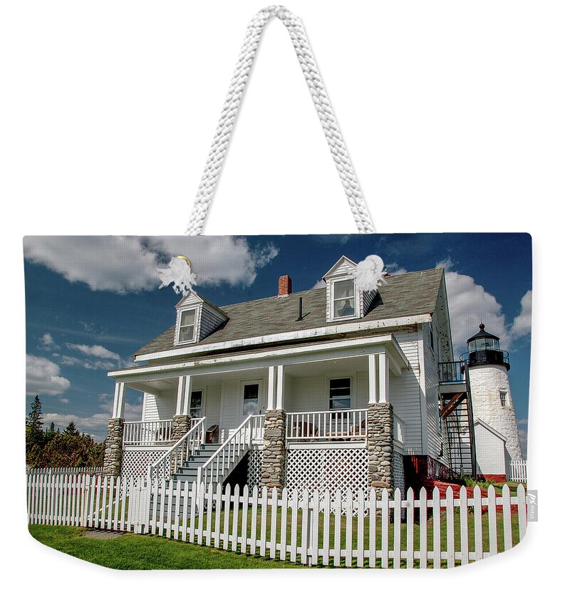 Home Weekender Tote Bag featuring the photograph Pemaquid Lighthouse Keepers Home by Cathy Kovarik