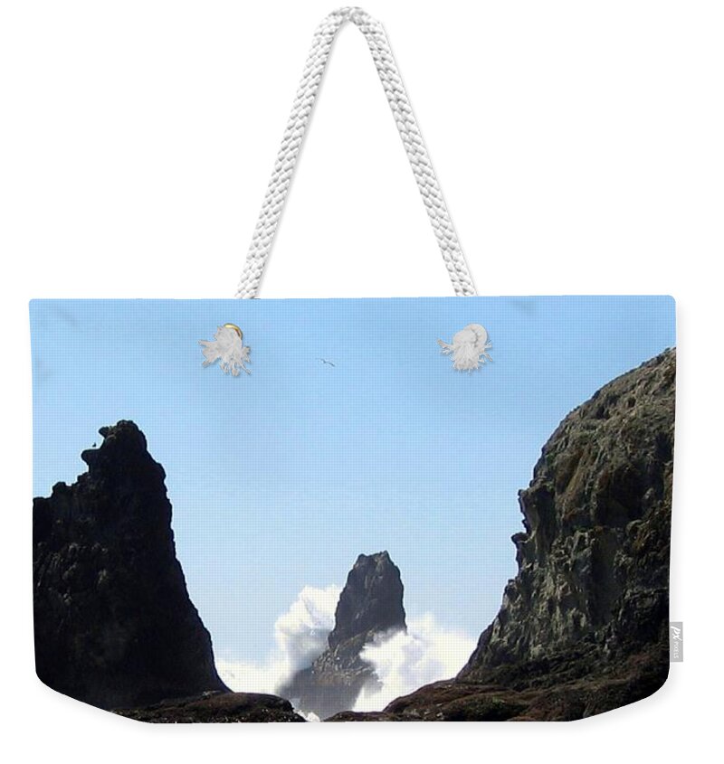 Wave Weekender Tote Bag featuring the photograph Powerful Sea by Will Borden