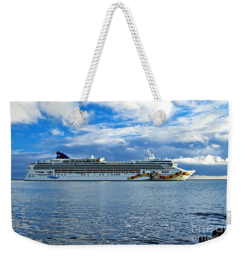 Boat Weekender Tote Bag featuring the photograph Pride Of Hawaii by Inga Spence