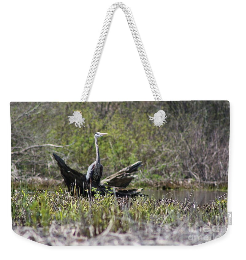 Heron Weekender Tote Bag featuring the photograph Roseland Lake Great Blue Heron by Neal Eslinger