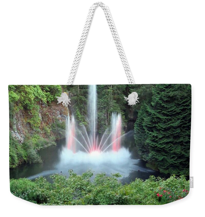 Fountain Weekender Tote Bag featuring the photograph Ross Fountain by Betty Buller Whitehead