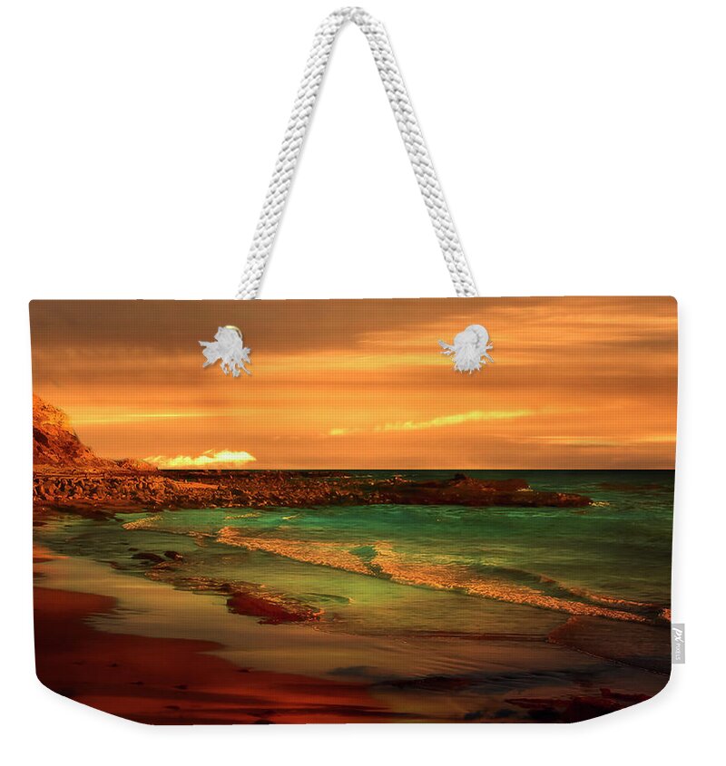 Beach Weekender Tote Bag featuring the photograph Royal Palms Beach at White Point by Joseph Hollingsworth
