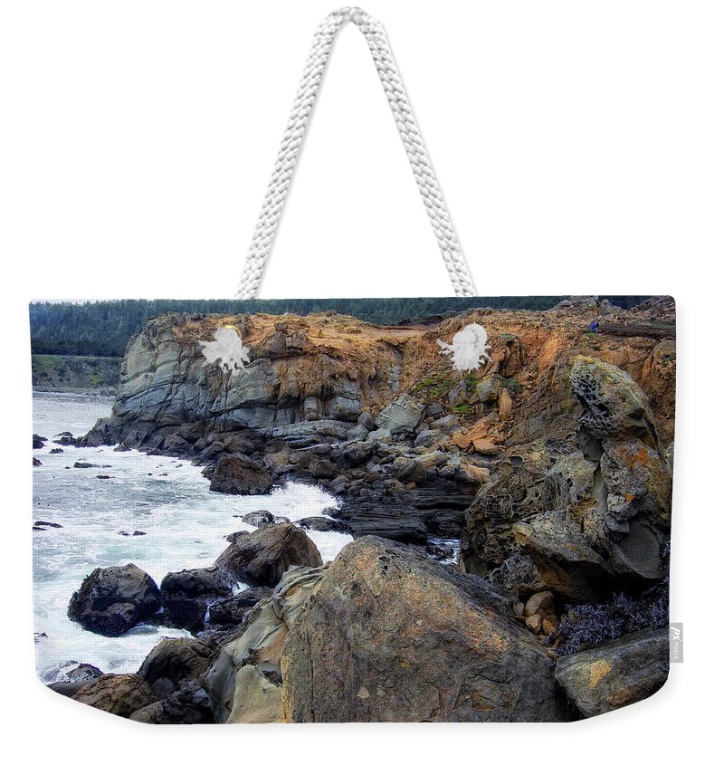 Pacific Ocean Weekender Tote Bag featuring the photograph Rugged Pacific by Donna Blackhall
