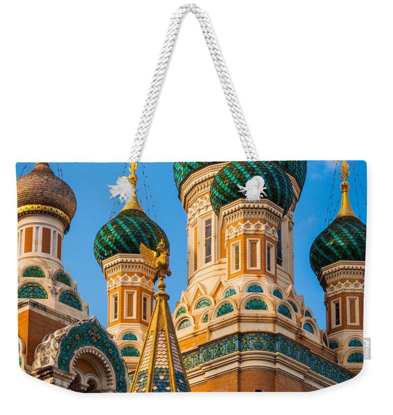 Cathedrale Russe Weekender Tote Bag featuring the photograph Russian Cupolas by Inge Johnsson