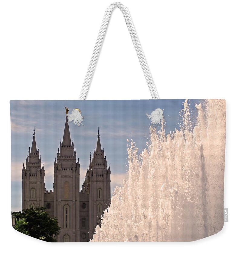 Salt Lake Temple Weekender Tote Bag featuring the photograph Salt Lake Temple and Fountain by Rona Black