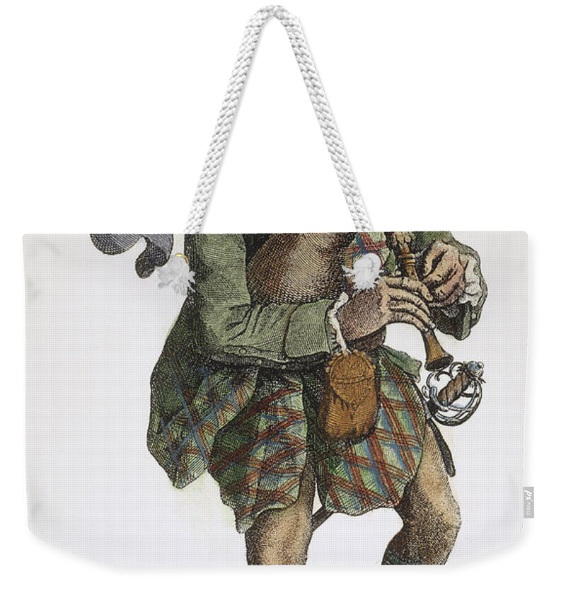 1786 Weekender Tote Bag featuring the photograph Scottish Bagpiper, 1786 by Granger