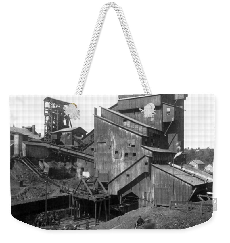 scranton Pennsylvania Weekender Tote Bag featuring the photograph Scranton Pennsylvania Coal Mining - c 1905 by International Images
