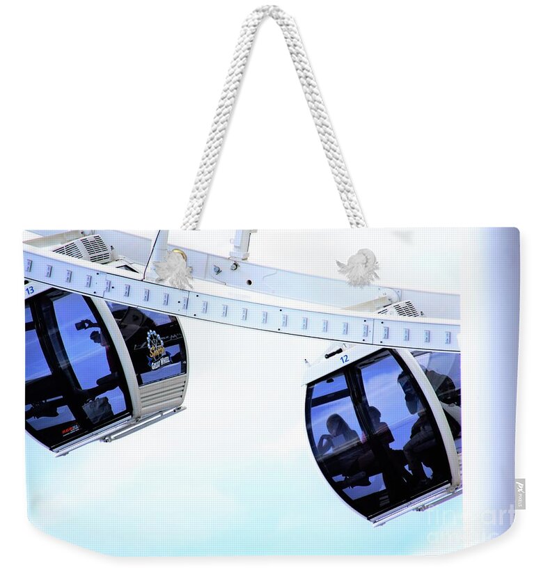Seattle Weekender Tote Bag featuring the photograph Seattle Washington 12 by Merle Grenz