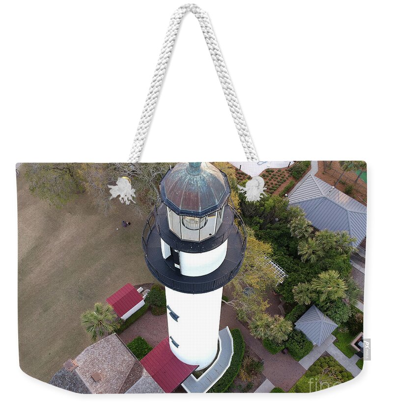 St. Simons Weekender Tote Bag featuring the photograph St. Simons Light House by Robert Loe