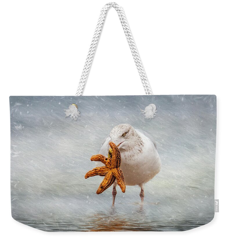 Coastal Weekender Tote Bag featuring the photograph Starfish For Dinner by Cathy Kovarik