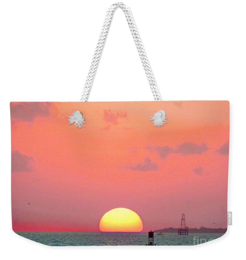 Pink Sky Weekender Tote Bag featuring the photograph SubMerge by Priscilla Batzell Expressionist Art Studio Gallery