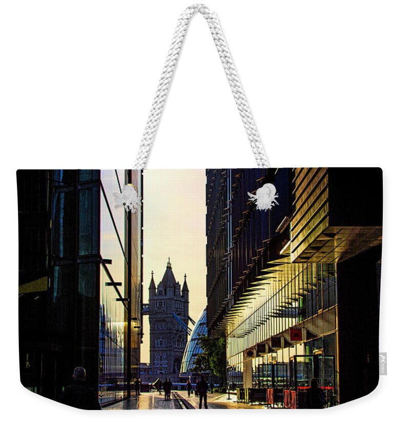 London Weekender Tote Bag featuring the photograph Sunrise on the South Bank by Chris Thaxter