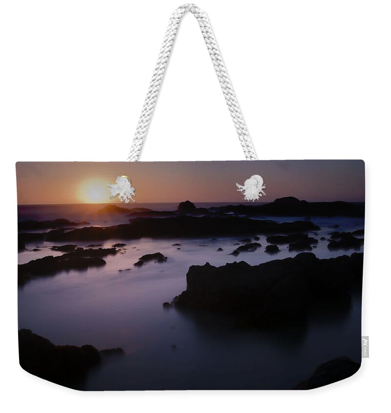 Pacific Weekender Tote Bag featuring the photograph Sunset Bean Hollow State Beach California by Lawrence Knutsson