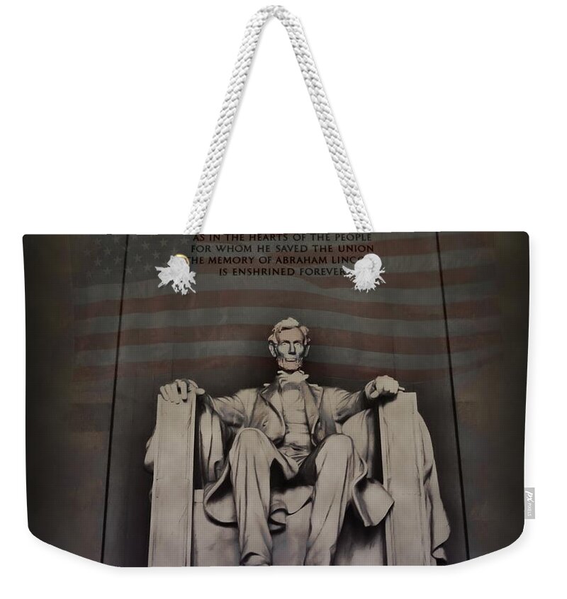 Abraham Lincoln Weekender Tote Bag featuring the photograph The Abraham Lincoln Memorial by Bill Cannon