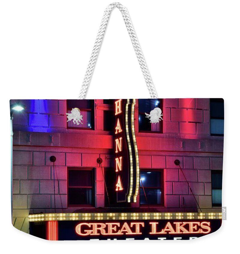 Hanna Weekender Tote Bag featuring the photograph The Hanna Great Lakes Theater by Frozen in Time Fine Art Photography
