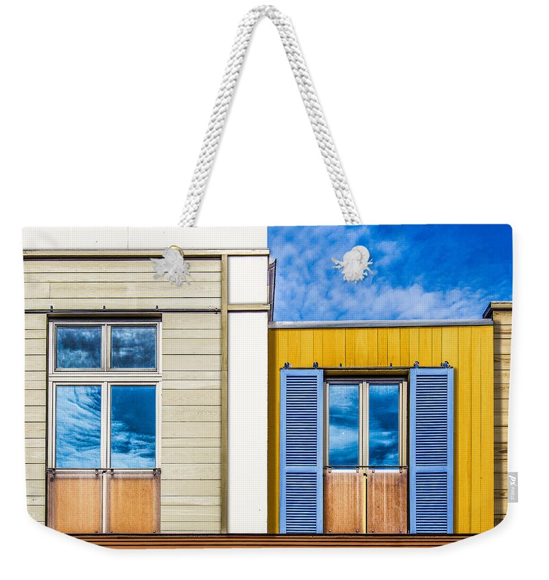 Photography Weekender Tote Bag featuring the photograph Up Town by Paul Wear
