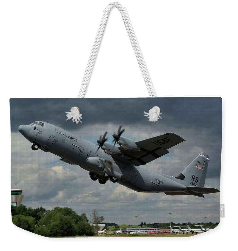 Usaf Weekender Tote Bag featuring the photograph USAF Lockheed-Martin C-130J-30 Hercules by Tim Beach