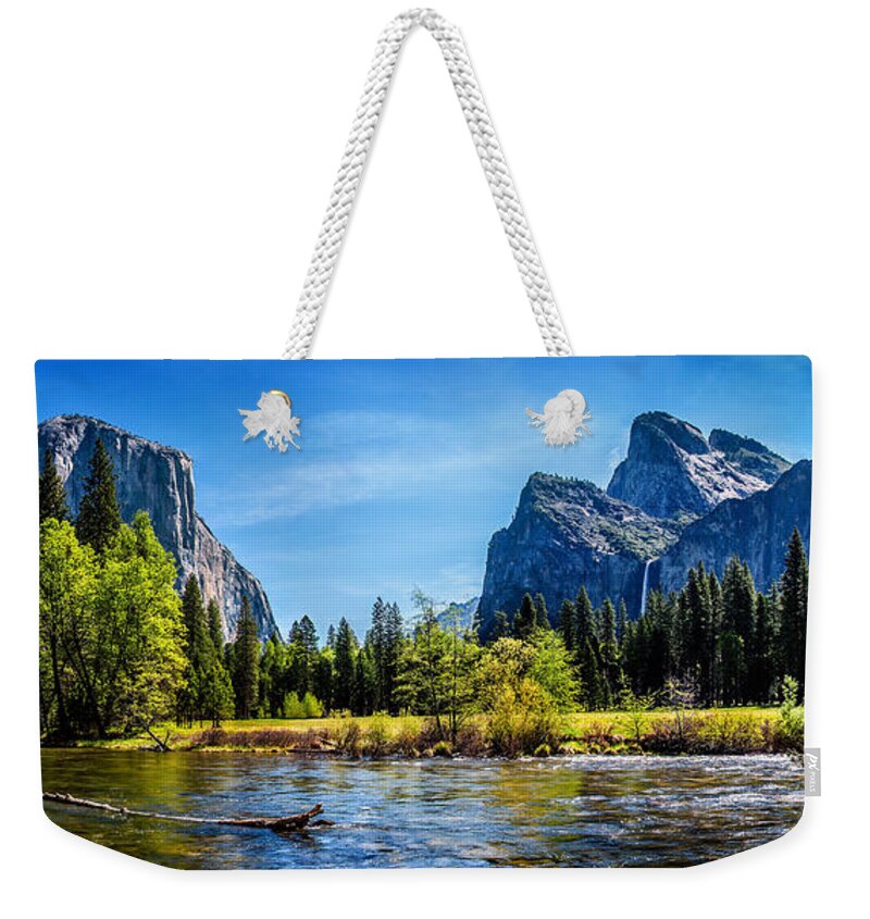 United States Of America Weekender Tote Bag featuring the photograph Tranquil Valley by Az Jackson