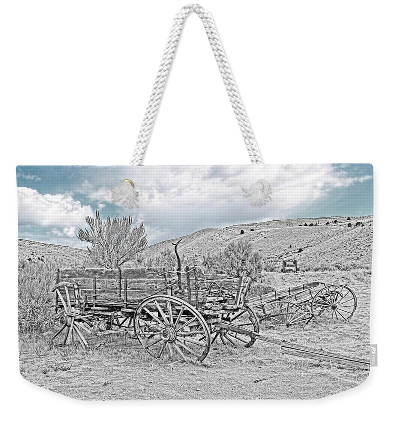 Wagon Weekender Tote Bag featuring the photograph Vinage Wooden Wagon Black and White by Jennie Marie Schell