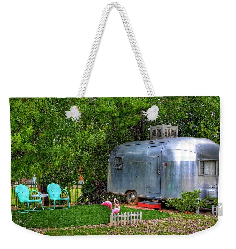 El Rey Weekender Tote Bag featuring the photograph Vintage Trailer by Charlene Mitchell