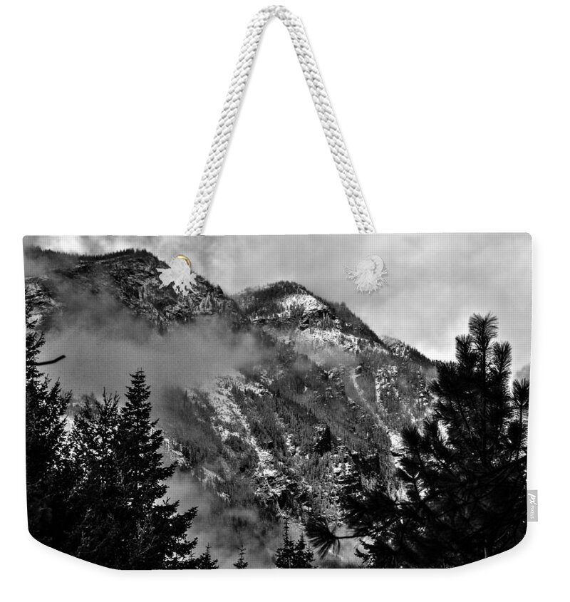 National Weekender Tote Bag featuring the photograph Wenatchee National Forest Black and White 2 by Pelo Blanco Photo
