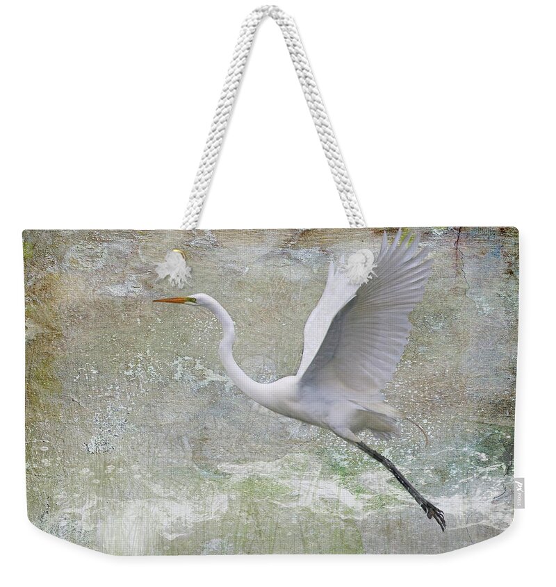 Egret Weekender Tote Bag featuring the photograph Twilight Calling by Karen Lynch