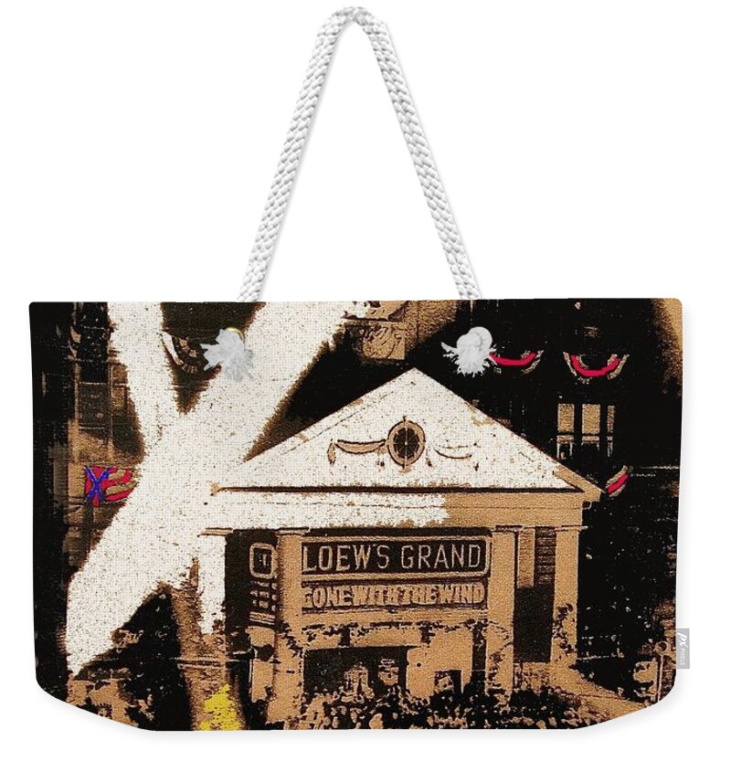 World Premiere Gone With The Wind Atlanta Georgia 1939-2008 Weekender Tote Bag featuring the photograph World premiere Gone With the Wind Atlanta Georgia 1939-2008 by David Lee Guss