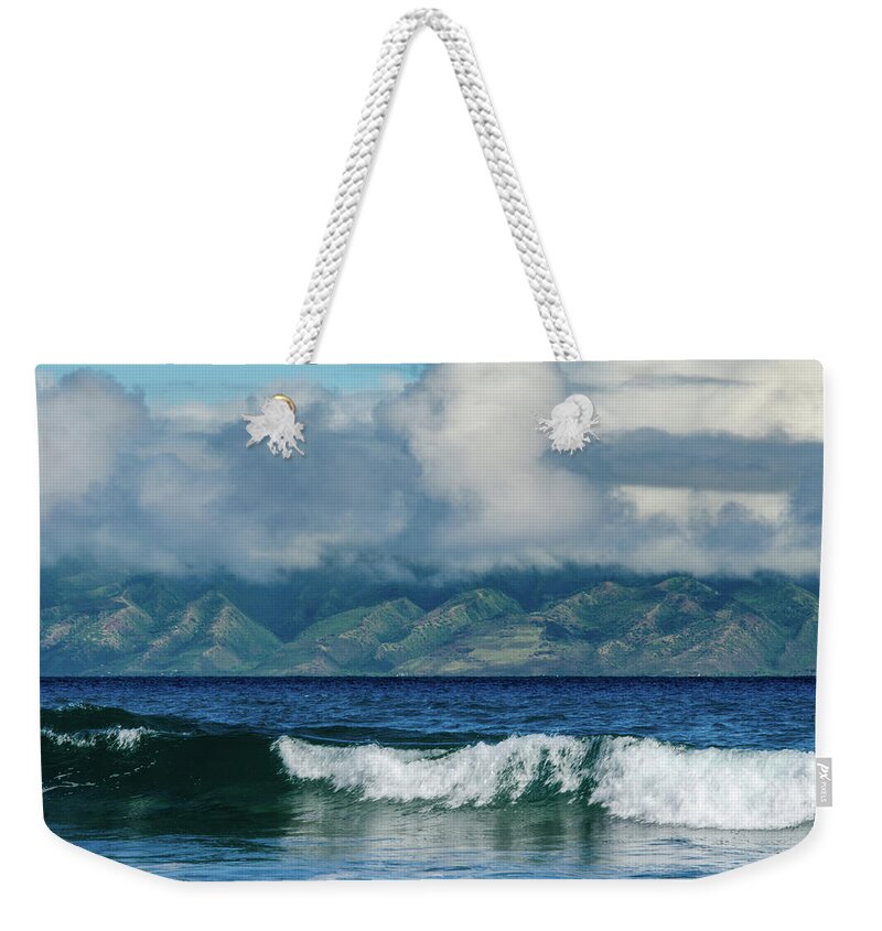 Hawaii Weekender Tote Bag featuring the photograph Maui Breakers #2 by Jeff Phillippi
