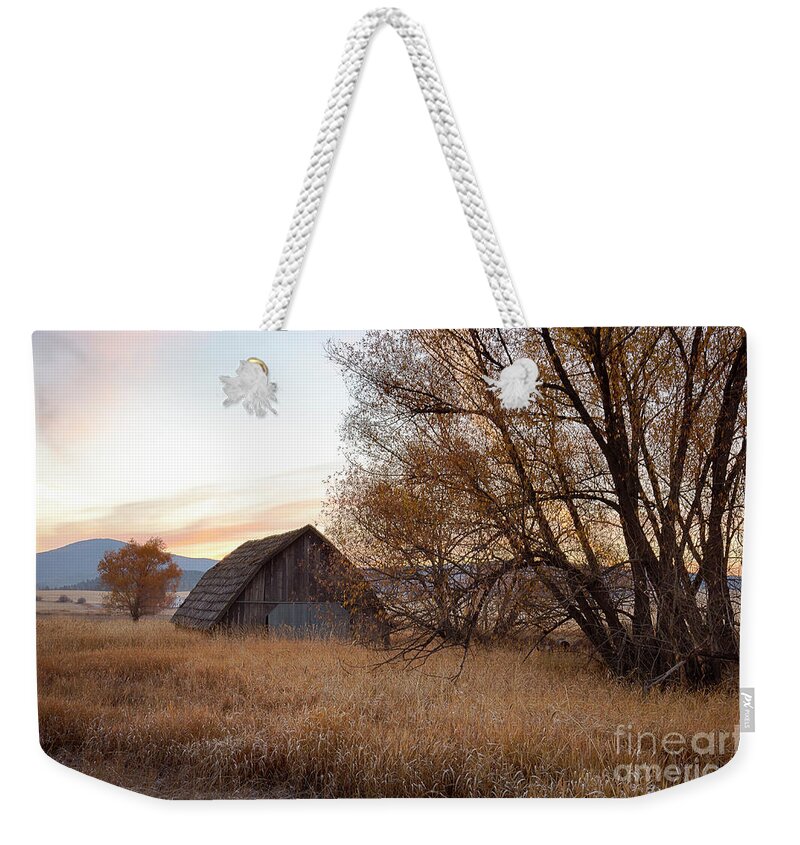 Idaho Weekender Tote Bag featuring the photograph Sanders Barn #1 by Idaho Scenic Images Linda Lantzy