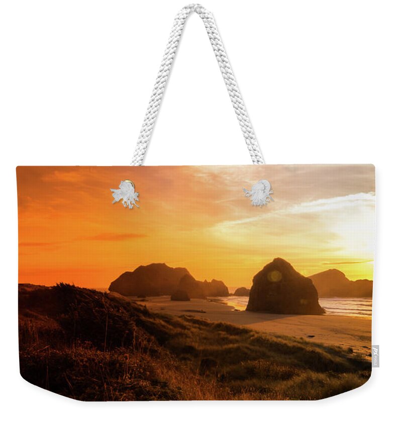 Bandon Oregon Weekender Tote Bag featuring the photograph Bandon Sunset #2 by Bonnie Bruno