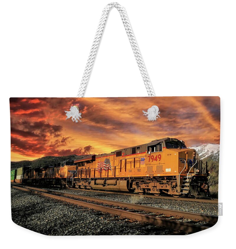 Union Pacific Weekender Tote Bag featuring the photograph 7949 Sunset Arrival by Donna Kennedy
