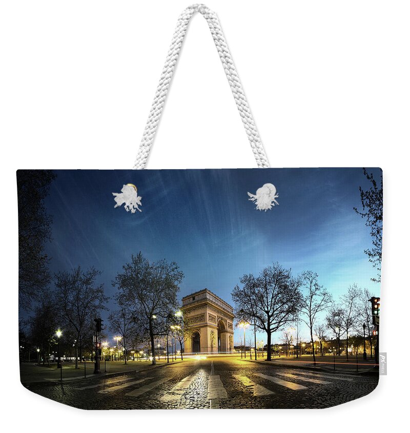 Arch Weekender Tote Bag featuring the photograph Arc Of Triumph by Pascal Laverdiere