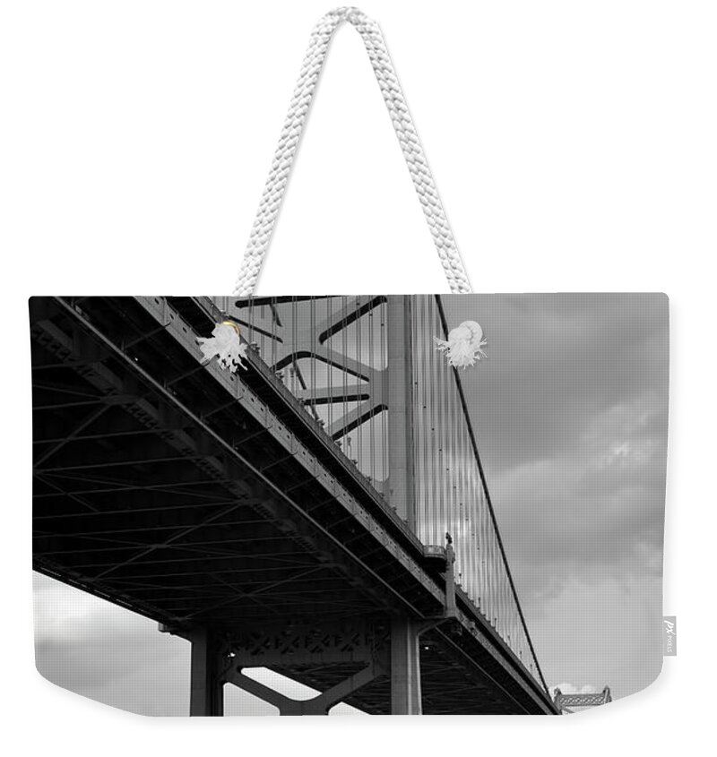 Built Structure Weekender Tote Bag featuring the photograph Benjamin Franklin Bridge by Miguelmalo
